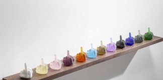 L’artista Ai Weiwei Ai Weiwei Glass